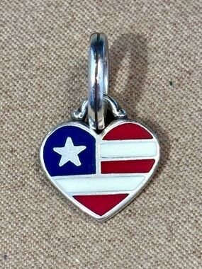 🆕 Brighton Washington DC charm USA flag Silver heart Red, white, blue enamel